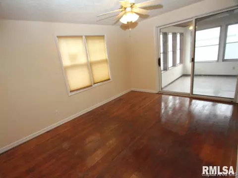1965 E Hood St, Springfield, IL 62703 photo 11