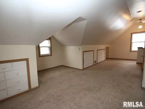 1965 E Hood St, Springfield, IL 62703 photo 17