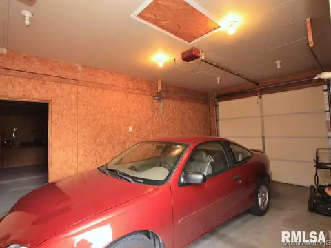 900 N 19th St, Springfield, IL 62702 photo 15