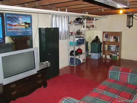 2144 N 7th St, Springfield, IL 62702 photo 9