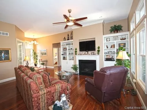 2101 Harbor Lndg, Springfield, IL 62712 photo 4