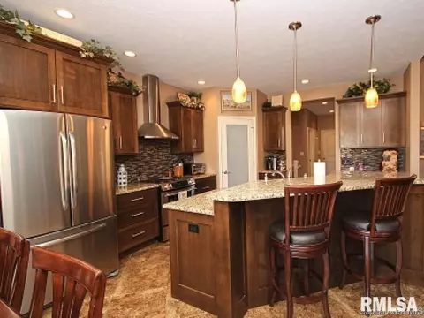 2101 Harbor Lndg, Springfield, IL 62712 photo 6