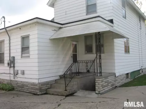 407 E North Grand Ave, Springfield, IL 62702 photo 2