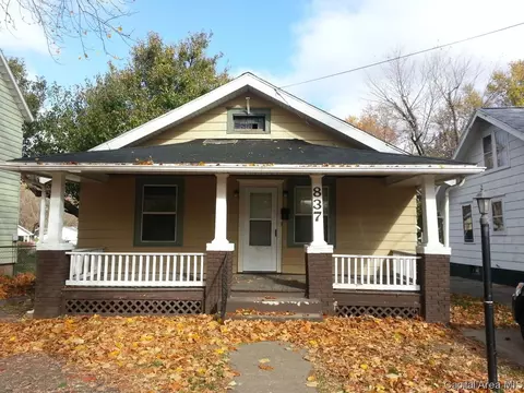 837 Percy, Springfield, IL 62702 photo 1