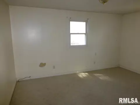 224 E Houston, Springfield, IL 62707 photo 9