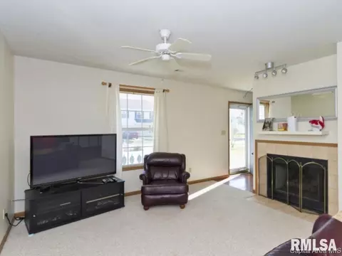 2421 Basil, Springfield, IL 62707 photo 6