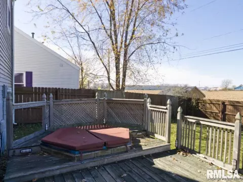 2421 Basil, Springfield, IL 62707 photo 4