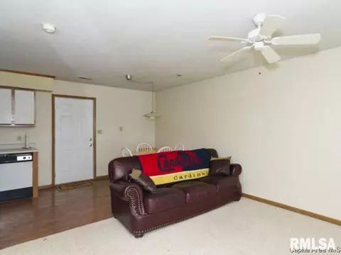 2421 Basil, Springfield, IL 62707 photo 8