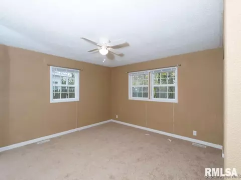 5 Lilac Ln, Springfield, IL 62702 photo 9