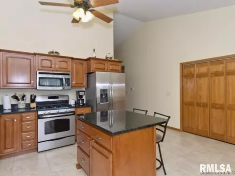 2904 Sandy, Springfield, IL 62711 photo 16