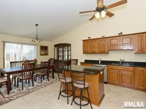 2904 Sandy, Springfield, IL 62711 photo 23