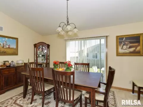 2904 Sandy, Springfield, IL 62711 photo 14