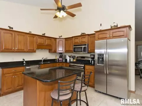 2904 Sandy, Springfield, IL 62711 photo 10