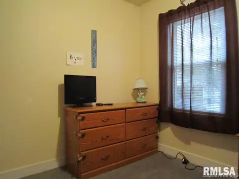 2540 S 8th St, Springfield, IL 62703 photo 13