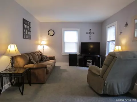 2540 S 8th St, Springfield, IL 62703 photo 5