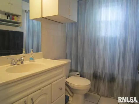 2540 S 8th St, Springfield, IL 62703 photo 14
