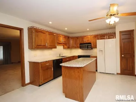 1320 Weston Pt, Springfield, IL 62704 photo 7