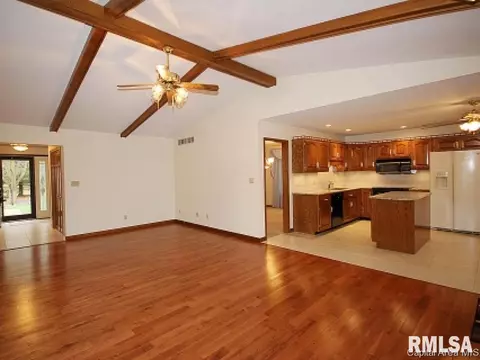 1320 Weston Pt, Springfield, IL 62704 photo 9