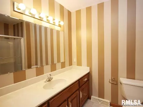 1320 Weston Pt, Springfield, IL 62704 photo 22