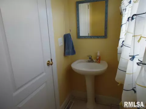 1104 Bridle Path Ln, Springfield, IL 62712 photo 12