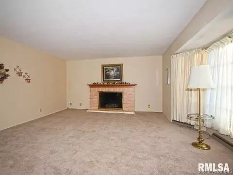 6 Hackney Dr, Springfield, IL 62702 photo 7