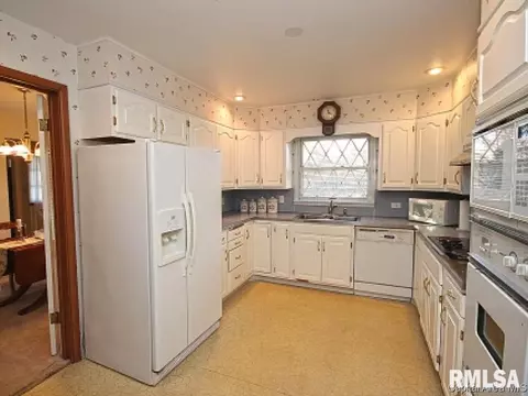 6 Hackney Dr, Springfield, IL 62702 photo 14