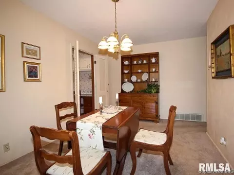 6 Hackney Dr, Springfield, IL 62702 photo 10