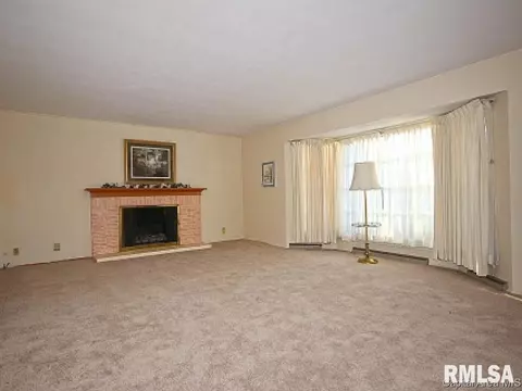 6 Hackney Dr, Springfield, IL 62702 photo 6