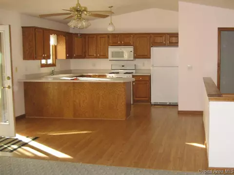 2304 Mascouten Dr, Springfield, IL 62702 photo 6