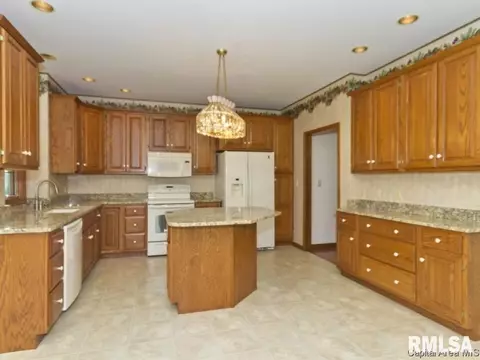 5108 Eagle Rdg, Springfield, IL 62711 photo 5
