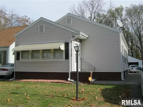 1716 S 1st Street St, Springfield, IL 62704 photo 1