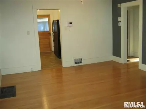 1716 S 1st Street St, Springfield, IL 62704 photo 4