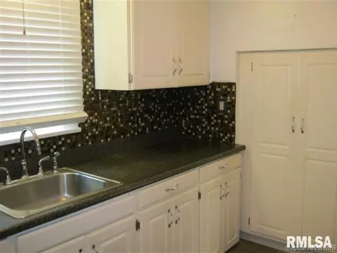 1716 S 1st Street St, Springfield, IL 62704 photo 5