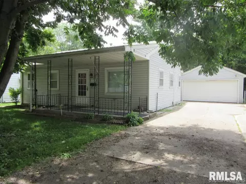 1122 Centre, Springfield, IL 62704 photo 2