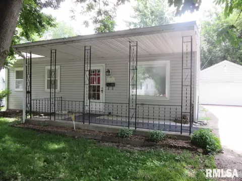 1122 Centre, Springfield, IL 62704 photo 3