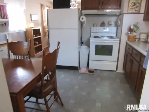 1122 Centre, Springfield, IL 62704 photo 8