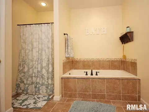 5101 Mountain View Dr, Springfield, IL 62711 photo 17