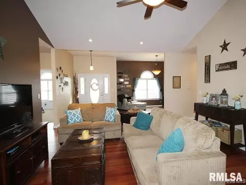 5101 Mountain View Dr, Springfield, IL 62711 photo 5