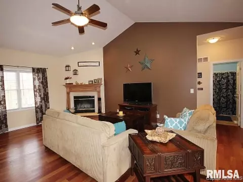 5101 Mountain View Dr, Springfield, IL 62711 photo 3