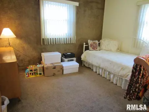 57 Belle Pl, Springfield, IL 62704 photo 7