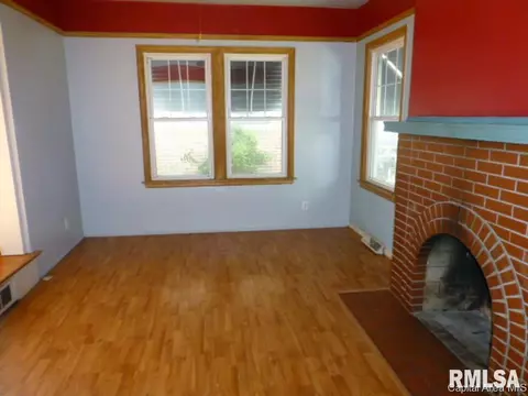 2448 S 5th Street St, Springfield, IL 62703 photo 3
