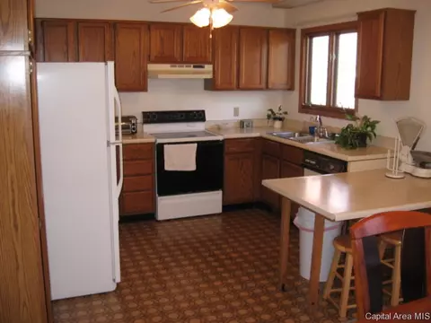 5278 Coleman St, Springfield, IL 62703 photo 8