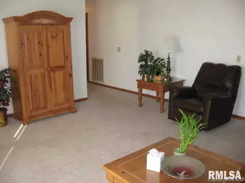 5278 Coleman St, Springfield, IL 62703 photo 5
