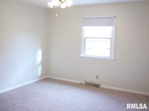 23 Sarah Ave, Springfield, IL 62703 photo 9