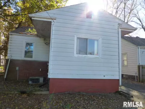 413 E Iles Ave, Springfield, IL 62703 photo 13