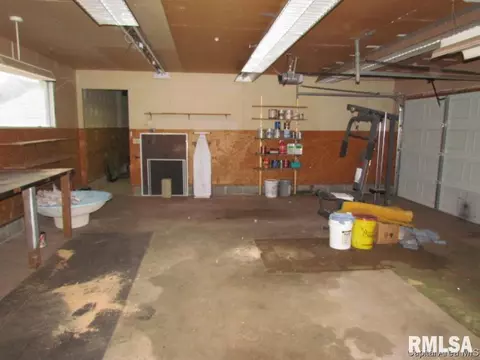 854 N Ohio, Springfield, IL 62702 photo 18