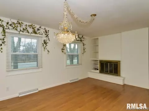 4213 Spaulding Orchard Rd, Springfield, IL 62711 photo 4