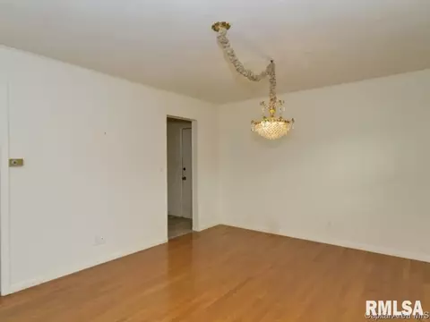 4213 Spaulding Orchard Rd, Springfield, IL 62711 photo 6
