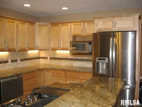 30 Longview, Springfield, IL 62712 photo 5
