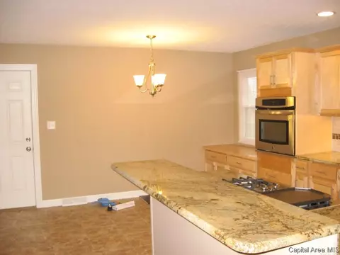30 Longview, Springfield, IL 62712 photo 9
